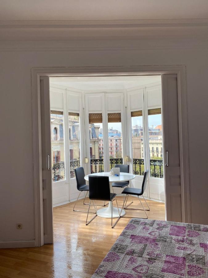 Rooms Tetu Barcelona Buitenkant foto