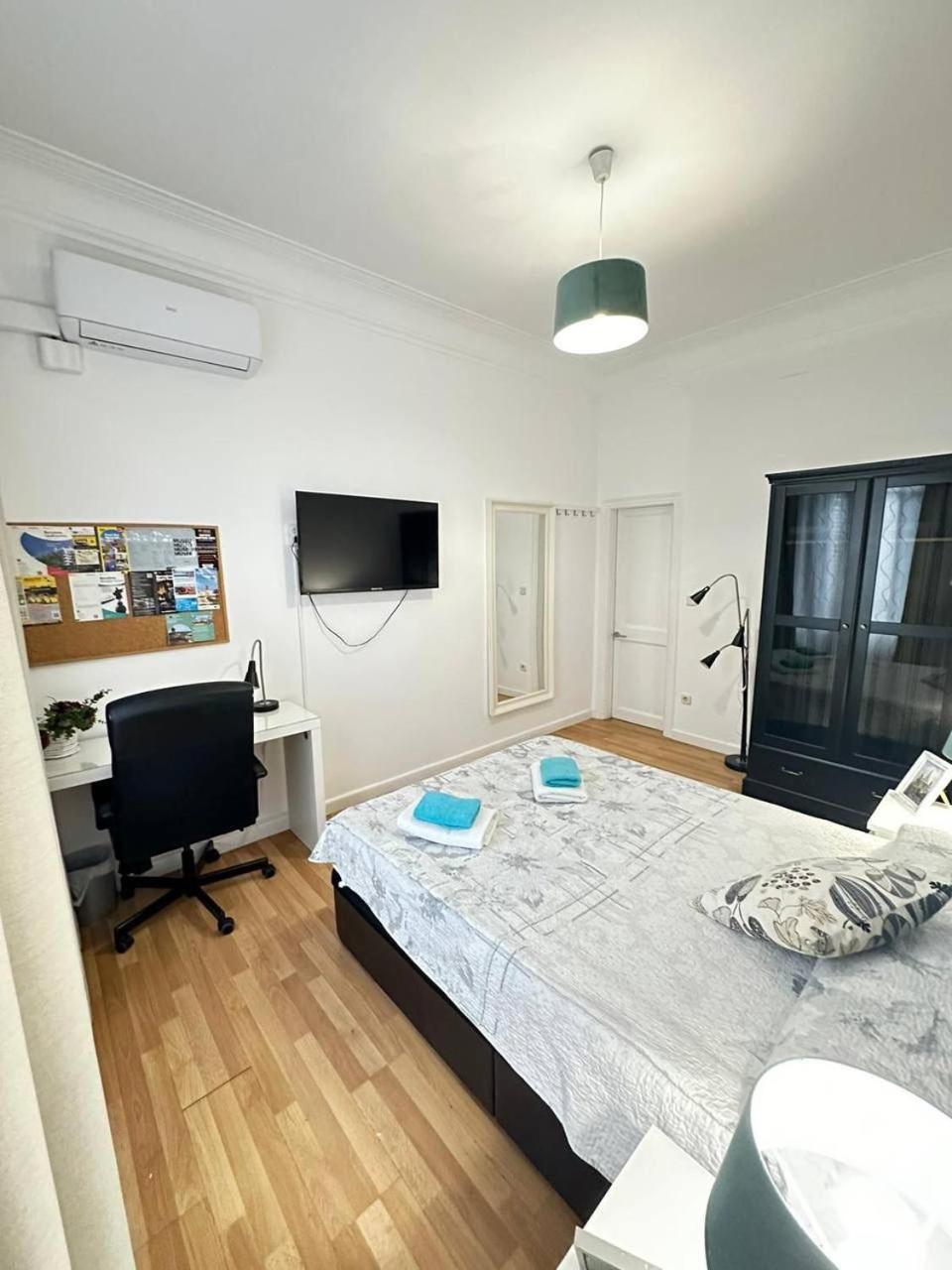 Rooms Tetu Barcelona Buitenkant foto